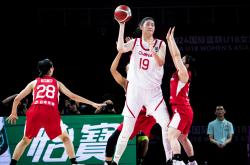 开云体育官网-日本队绝杀中国队，黄鸭组合统治全场