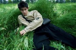 开云体育官网-白鹿巷的雪与里昂的月光，当佩德里在平行时空中统治战场