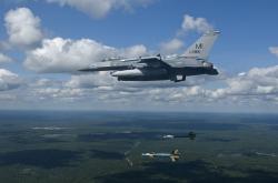 开云sport-独行侠狂胜勇士，关键先生布伦森闪耀全场