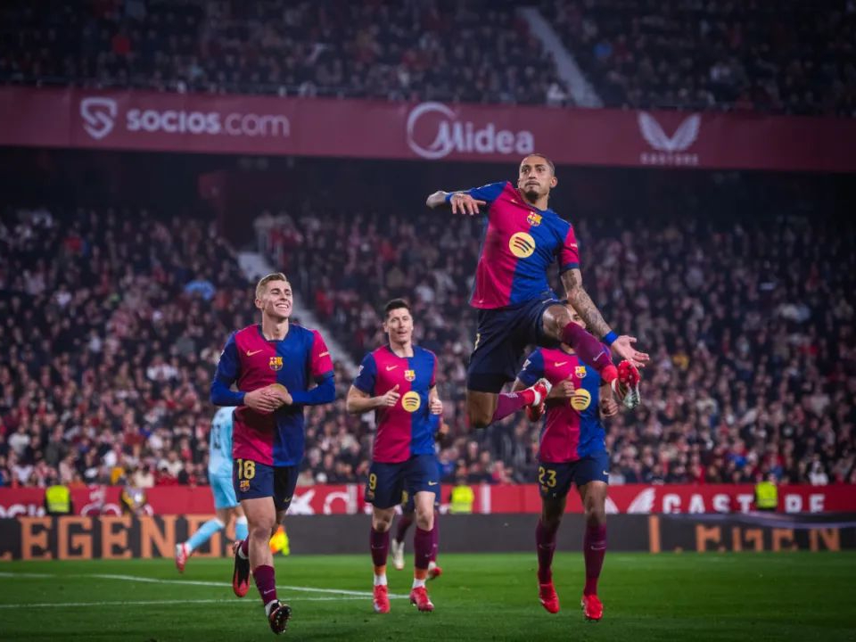 塞维利亚强势西班牙，迪马利亚统治全场的简单介绍