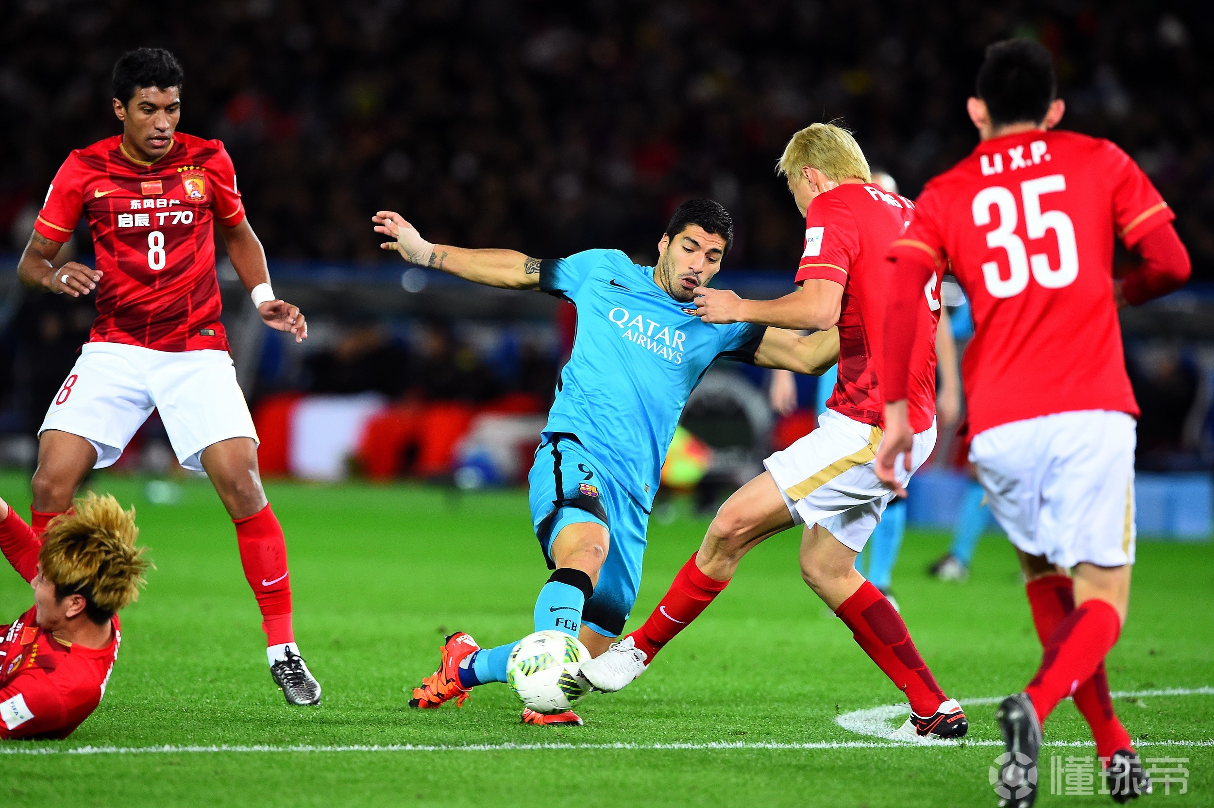 土耳其轻取乌拉圭，苏亚雷斯完成帽子戏法的简单介绍