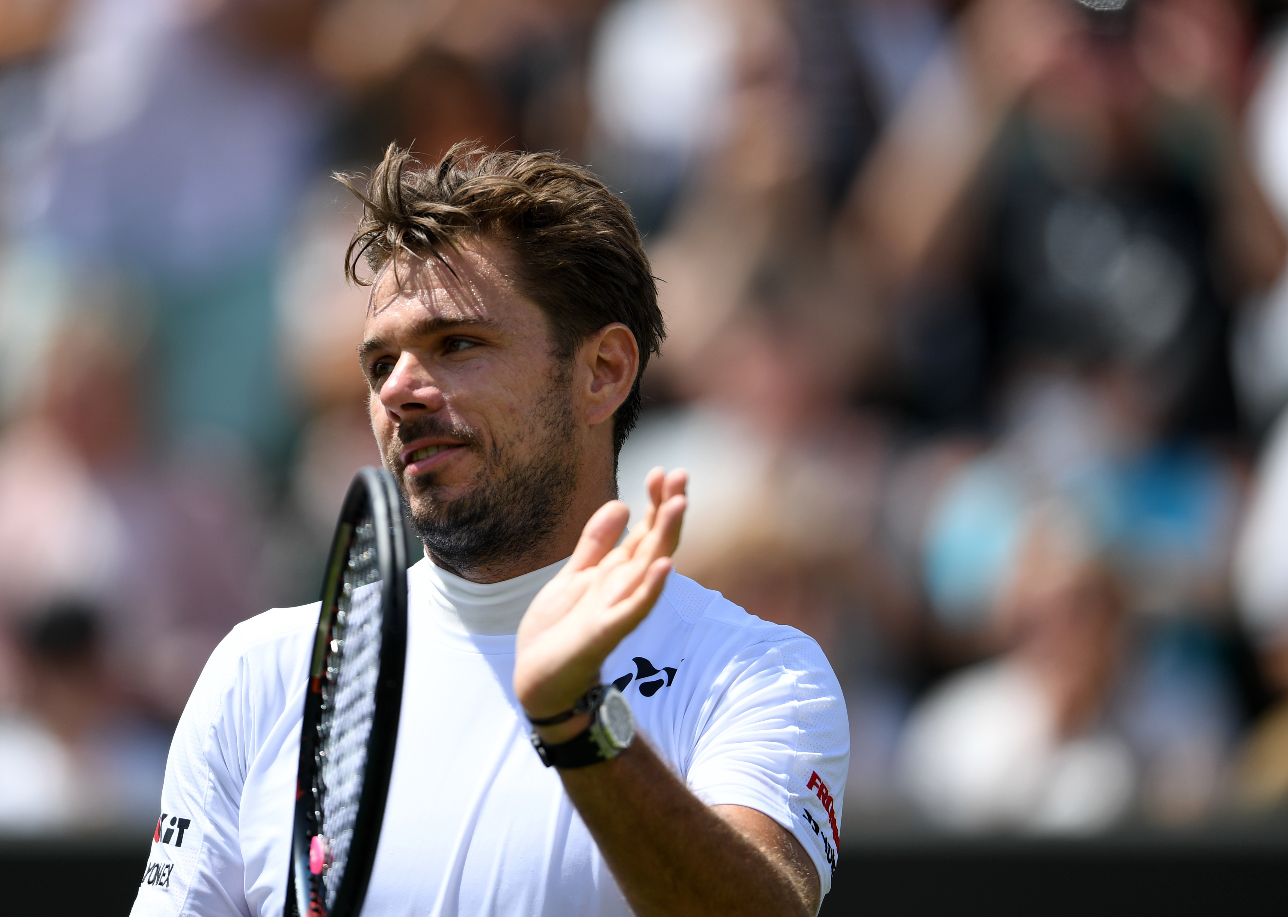 英国网球队完胜澳大利亚网球队，瓦林卡三分雨点燃全场