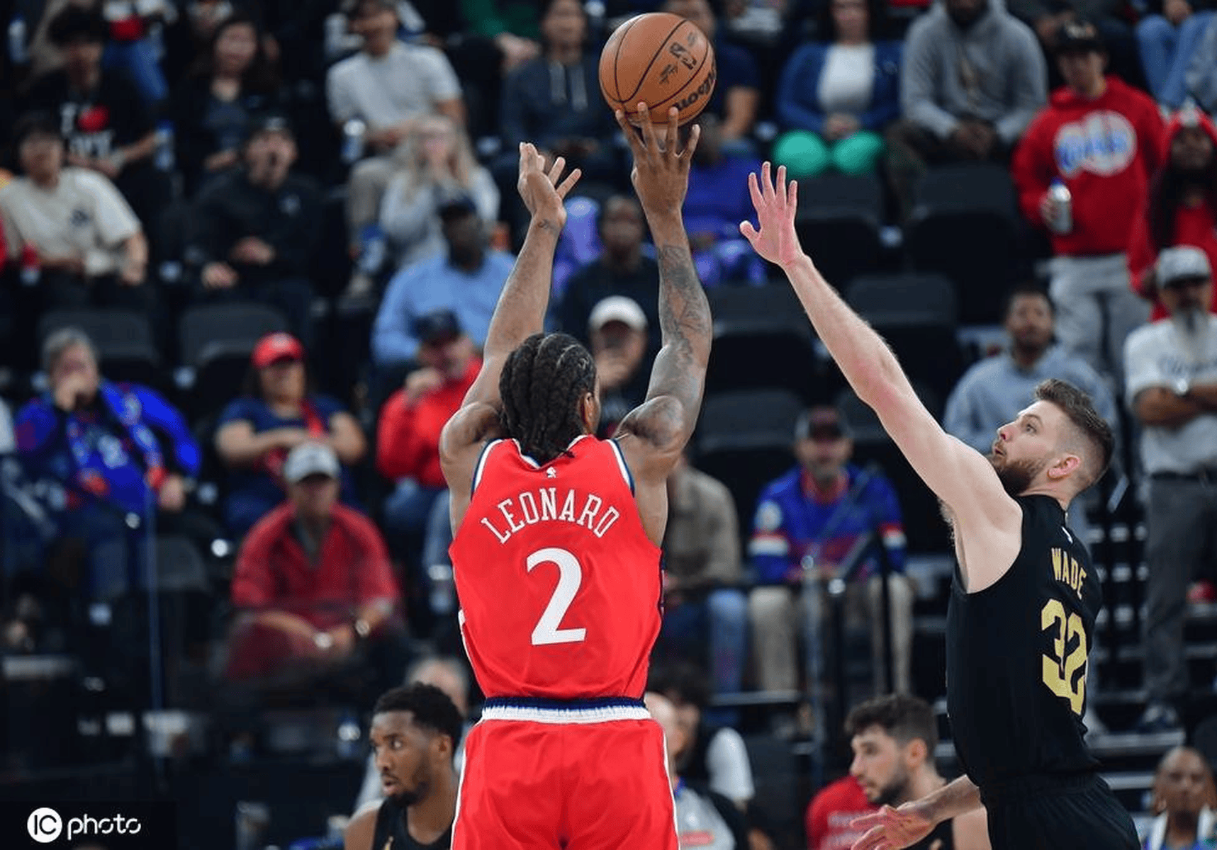 爵士绝杀西班牙男篮，伦纳德打破历史纪录