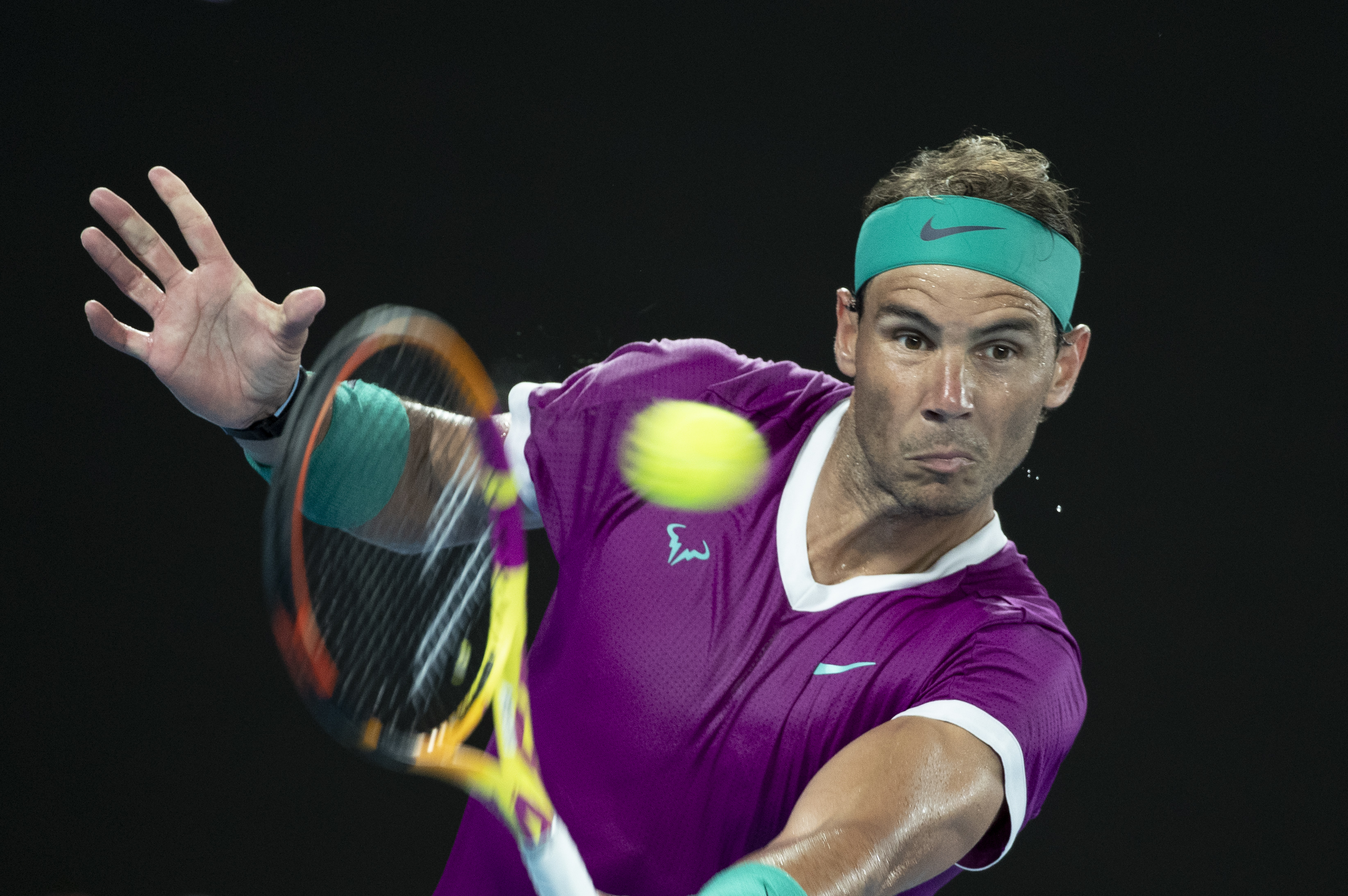 年终总决赛险胜澳网，纳达尔状态火热