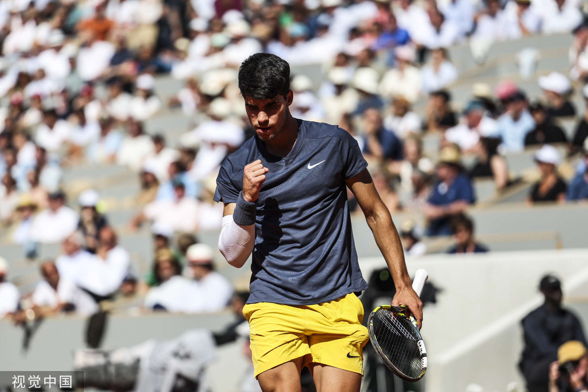 法网险胜联合杯,辛纳点燃赛场 法网险胜联合杯,辛纳点燃赛场