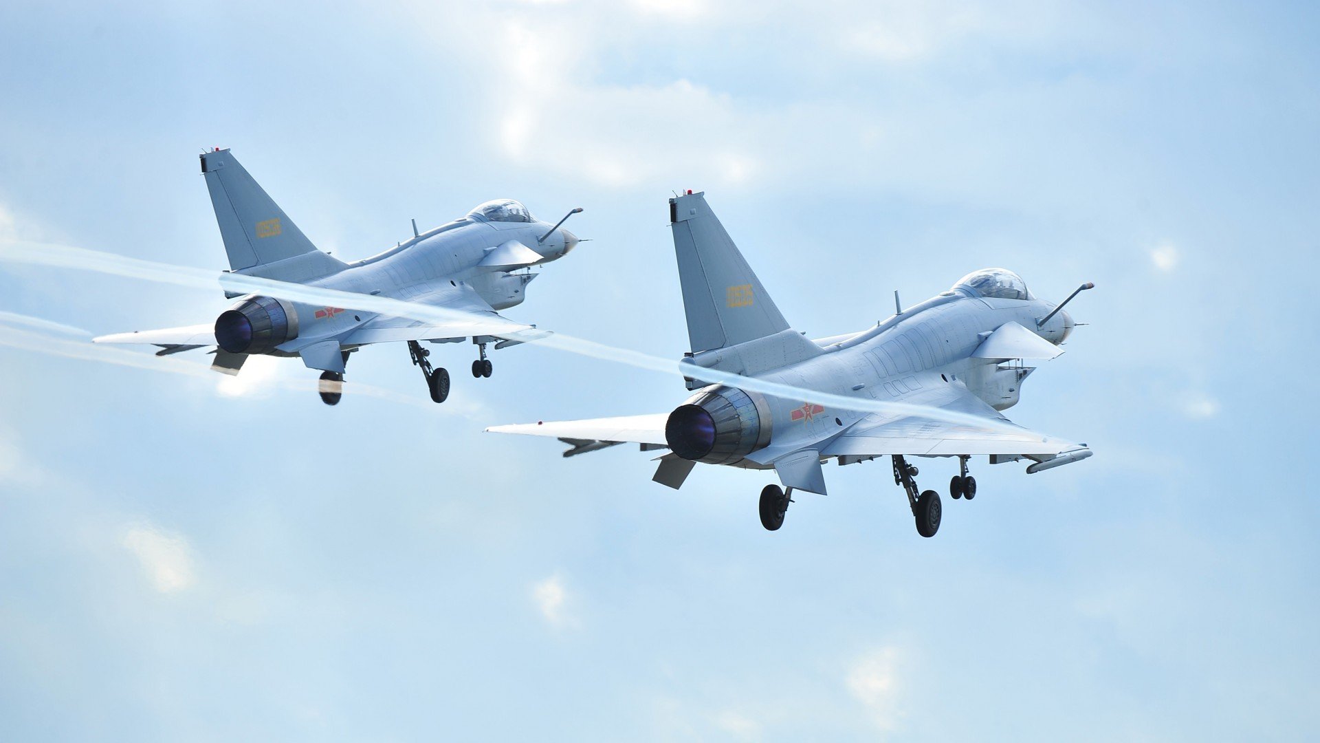 当极简主义横扫热情大陆,阿尔卡拉斯领衔,温网用百年孤高降维打击澳网