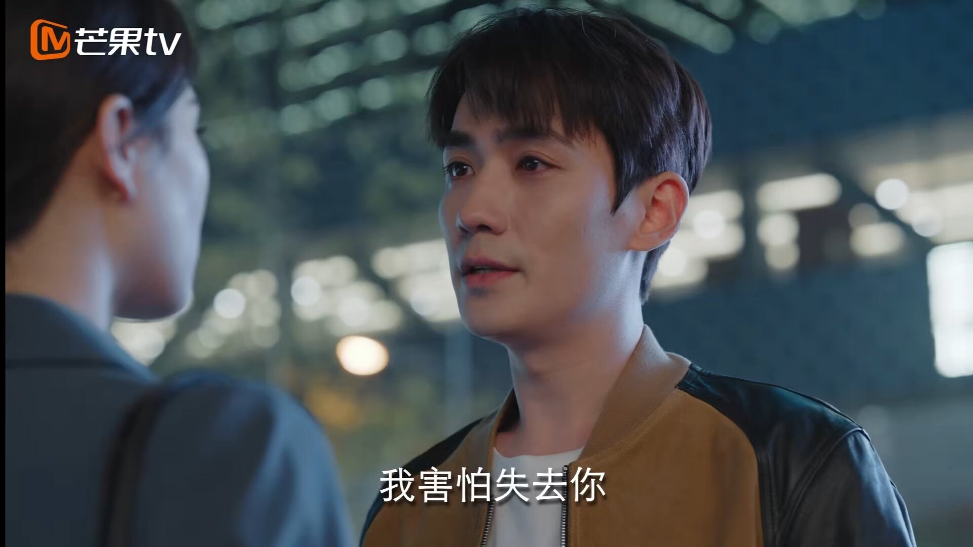 当山东黄金战车碾过NBA地标,福克斯撕裂平行宇宙的竞技场